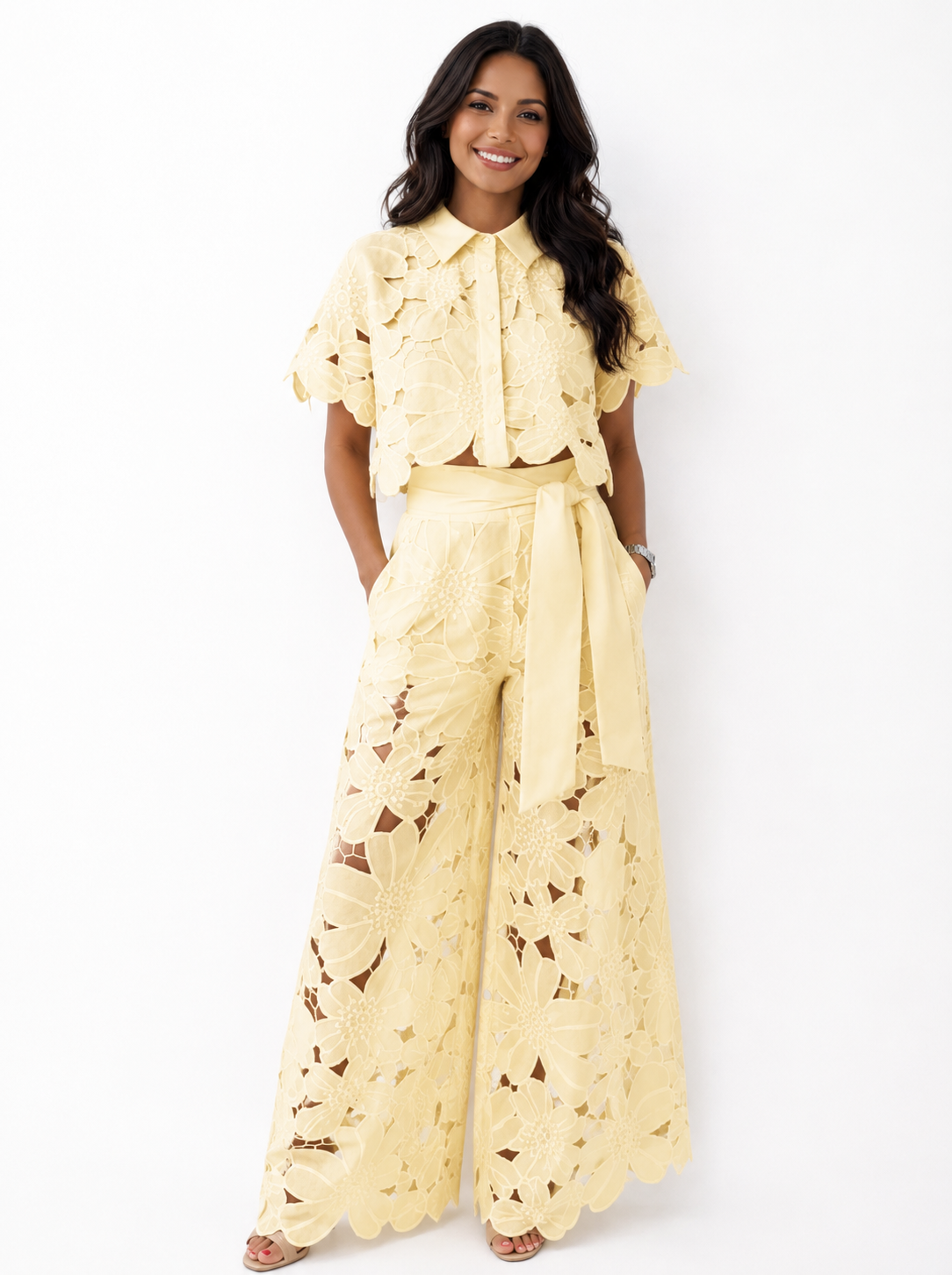 Isabela Timeless Lace Set